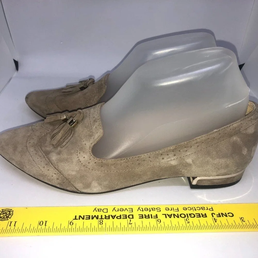 Vince Camuto Beige Suede Leather Loafers w/Tassels Women's 9M‎